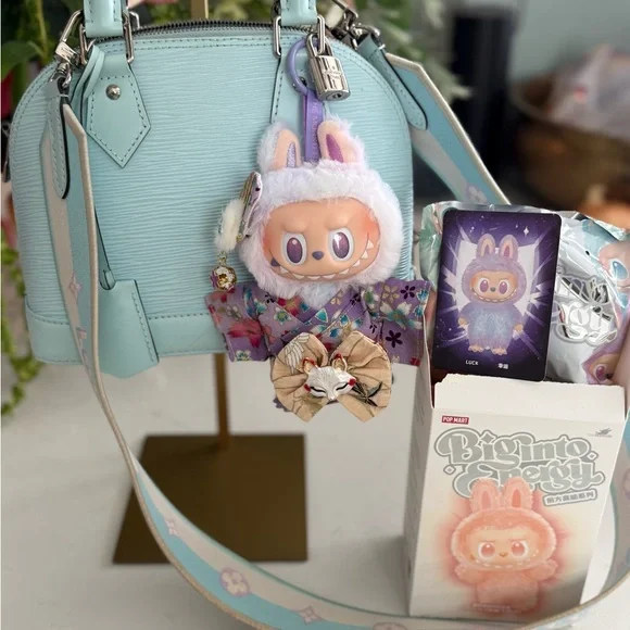 Labubu Plush Doll “LUCK” Pop Mart's The BIG ENERGY Series in CUSTOM OUTFIT~NWB - Picture 2 of 11